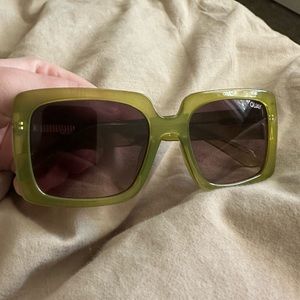 Quay Australia- Total Vibe- Green